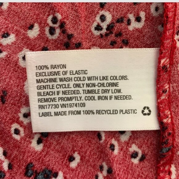 Universal Thread Sleeveless Wrap Dress Ditsy Floral Red Sz S #310E - Picture 9 of 9